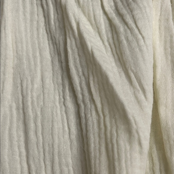 POL Cream Top with Pastel Crochet Accents - Picture 6 of 9